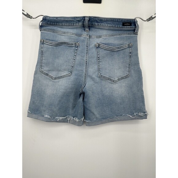 Liverpool Women’s‎ Jean Shorts Size 6 Regular Light Wash Denim - Picture 2 of 6